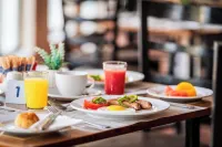 Protea Hotel Ondangwa - breakfast