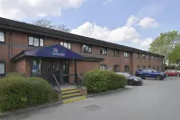 Travelodge Birmingham Yardley - Park Yeri