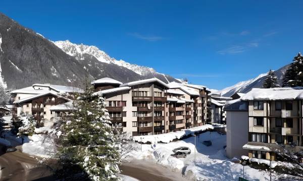 Plan B Hotel - Living Chamonix