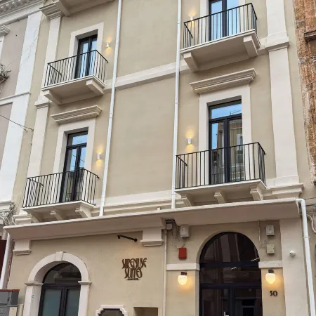 Sirenuse Suites Boutique ApartHotel RTA Отели в г. Таранто