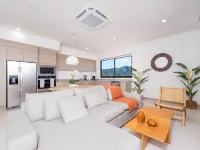 Suncoast Rentals Hotels in Sardinal