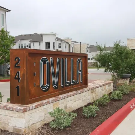 Landing Furnished Apartments - Red Oak