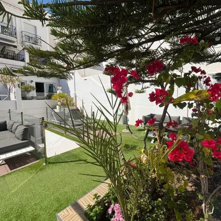 apartamentos abril