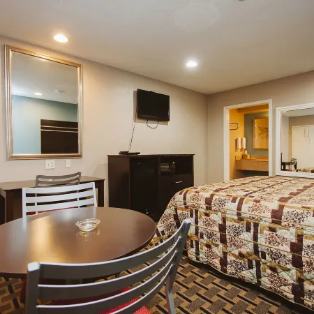 Regency Inn - Channelview