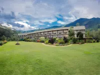 Hunas Falls Hotel