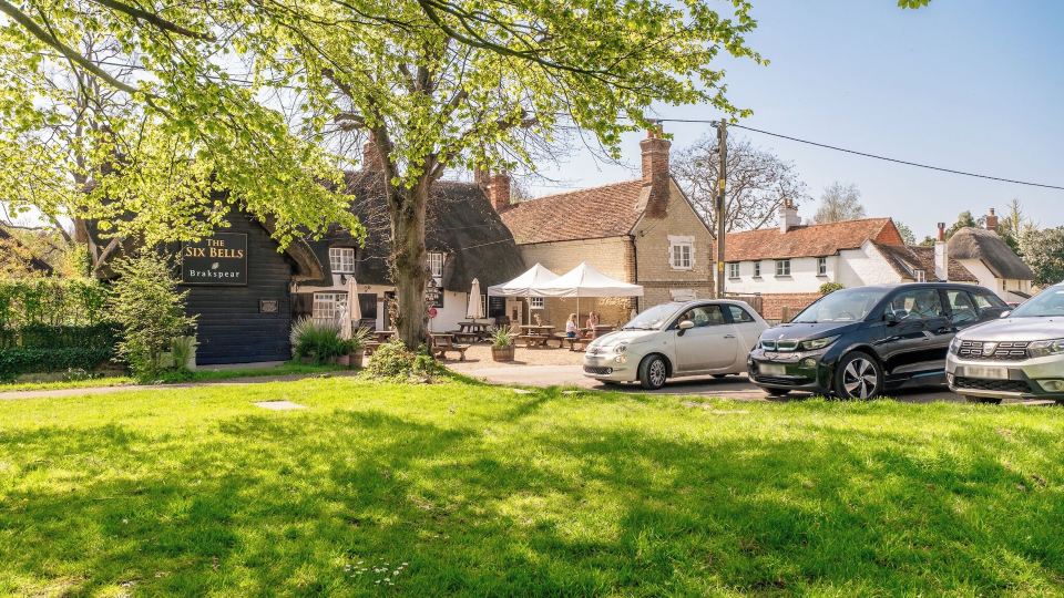 Beautiful Two BD Cottage in Oxfordshire