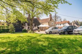 Beautiful Two BD Cottage in Oxfordshire