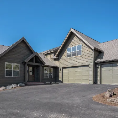 Starview at Brasada Ranch Resort by AvantStay Stunning Home w HotTub Close to World Class Golf