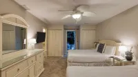 Pool, Hot Tub, Fairway Views & Quick Bike Ride to Beach Loblolly Retreat by Avantstay