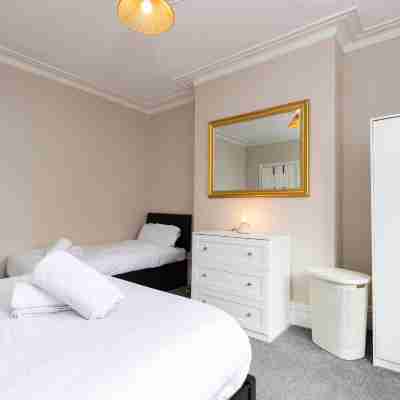 Cosy Home 7 minutes from Newcastle City Centre Rooms