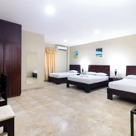 Hotel Marvento Suites
