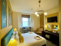 Weston Hotel - parking