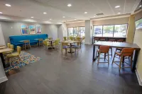 Hampton Inn Madison Huntsville Airport