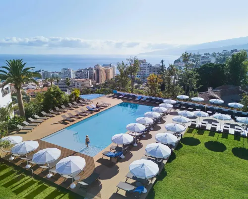 Tui Blue Atlantic Hills Hotels near Loro Parque