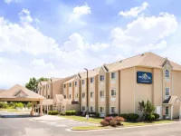 Microtel Inn & Suites by Wyndham Claremore Hotels in Rogers County
