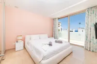 Villa Lombardi 9 in Protaras - Jakuzi
