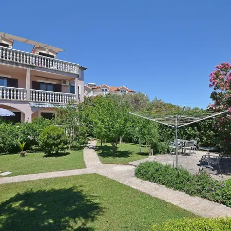 Apartments Plava Plaza Daniela