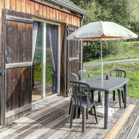 Relaxed Family Home in Egletons Отели в г. Эглетон