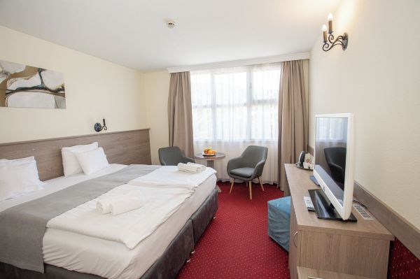 hotel 2