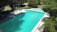 Hostal La Merced - piscina