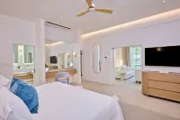 Calabash Hotel - 5-Star