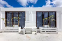 Apartment with Outside Refreshing Cabin - Mi Cuna Close to Beach - 2-Star