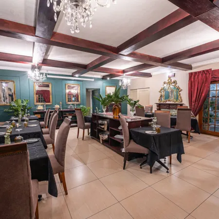 Alveston Manor Hotel