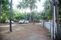 Valentines Retreat- Near Candolim Beach - parking