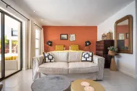 Capetown 4U Guesthouse - Bed and Breakfasts