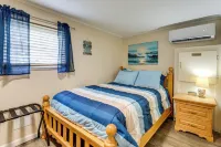 Pet-Friendly Caseville Cottage Near Lake Huron - parking