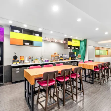 Home2 Suites by Hilton Fort Worth Southwest Cityview Отели рядом с достопримечательностью «Хален Молл»