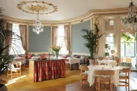 Vår Gård Saltsjöbaden - Frühstück