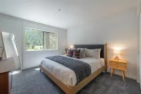 Alpenglow Loft 2 Bedroom Condo - 4-Star