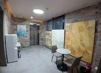 Paradise Hotel - 2-Star