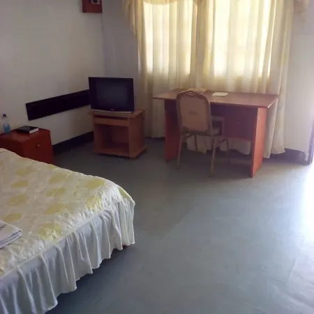 Family Comfort Hotel