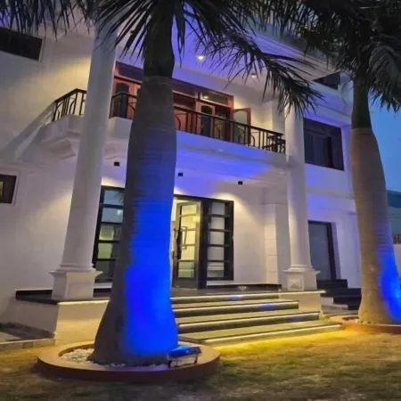 HOTEL AYUSHMAN