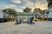 7 Mi to Lake! Glamping Experience in Hermitage - Wifi
