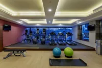 DoubleTree by Hilton Kusadasi - Phòng Gym