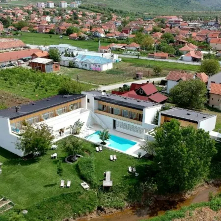 Hotel Gracanica