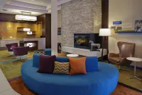 Fairfield Inn & Suites Belleville - Pools