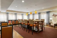 Hampton Inn Abilene - Pools