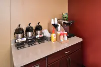 Red Roof Inn Milwaukee – Airport/ Oak Creek - 2-Star