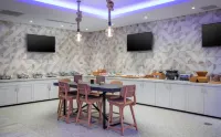 Doubletree by Hilton Hot Springs - Wi-Fi