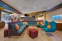 Tru by Hilton Alcoa Knoxville Airport - 3-Star