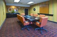 Hampton Inn & Suites Elk City - Pools