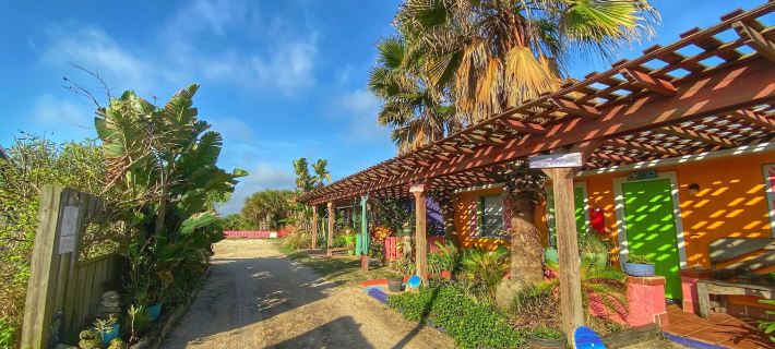 SI Como No Inn Hotels in Flagler Beach