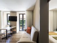 Charm Flats Hotels near Av. Liberdade