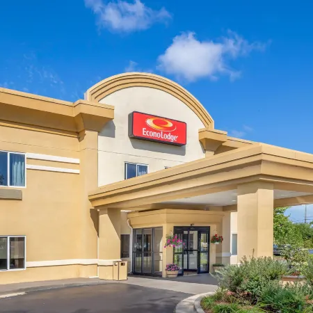 Quality Inn & Suites Ann Arbor Hwy 23