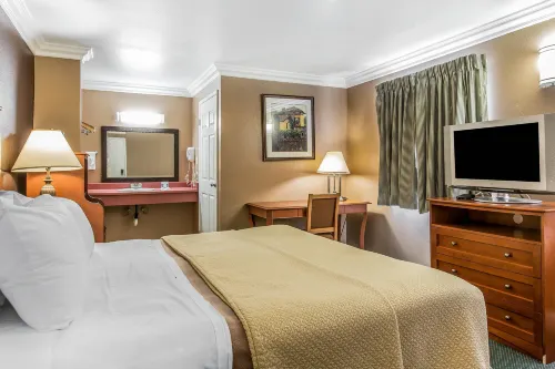 Rodeway Inn - جاكوزي