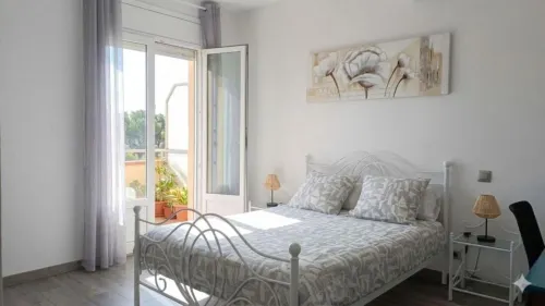 Hostel-Élisée-Perpignan - Hostales